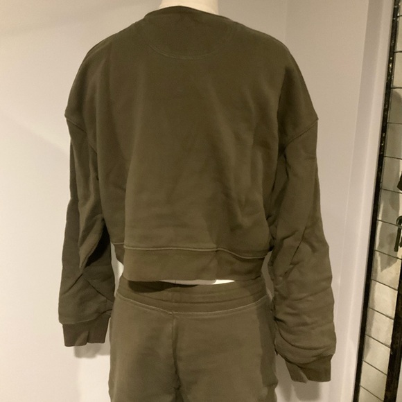 Girlfriend Collective Olive Green Top - Picture 3 of 5